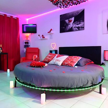 Love Room A Deux Pas De L'Ocean Avec Hammam, Sauna Et Bain A 2 :-) Biscarrosse Extérieur photo